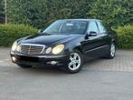 Mercedes E200 Avantgarde-Facelift, Auto's, Achterwielaandrijving, Zwart, 4 cilinders, Blauw