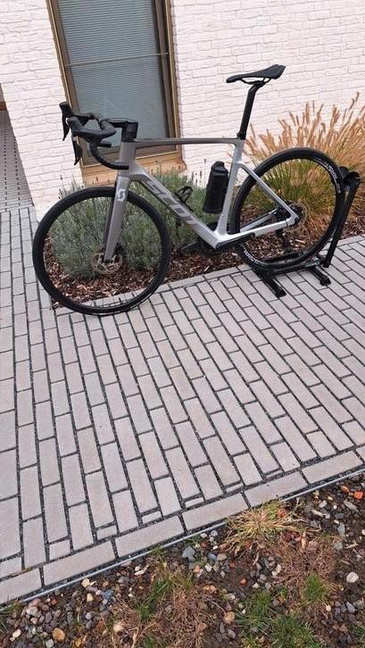 Scott addict e-ride maat L, Fietsen en Brommers, Fietsen | Racefietsen, Gebruikt, Heren, Overige merken, Meer dan 20 versnellingen