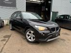 BMW X1 18d/ Automaat/ Getik in de motor/ Export of Handel, Auto's, Achterwielaandrijving, Zwart, 4 cilinders, USB