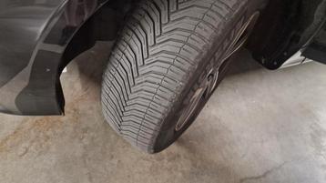 4 235/60/18 Volvo/SUV-banden beschikbaar voor biedingen