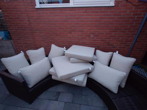 Te koop 42 diverse lounge kussens Nieuw !!!, Jardin & Terrasse, Accessoires mobilier de jardin, Neuf, Enlèvement