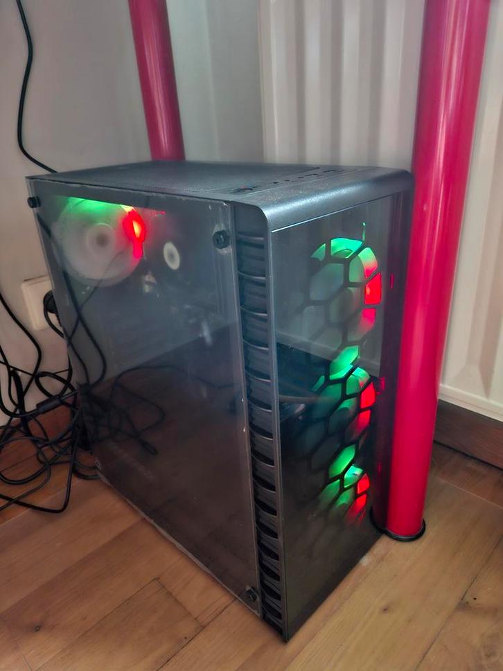 PC-gaming, beastcom Q3, Computers en Software, Pc- en Netwerkkabels, Gebruikt, Ophalen