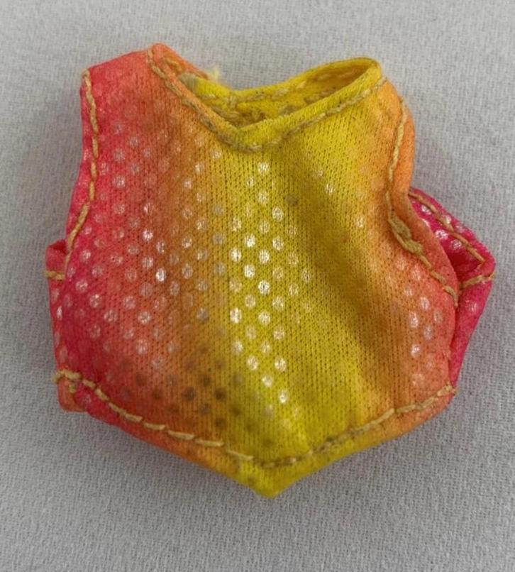 Chemise et vêtements de poupée Bratz Sasha, 1ère édition 200, Collections, Poupées, Comme neuf, Poupée, Envoi