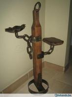 kleinmeubel: krantenrek/asbak - landelijke stijl, Ophalen, Zo goed als nieuw