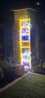 Père Noël illuminé sur une échelle, Enlèvement, Comme neuf