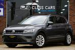 Volkswagen Tiguan 2.0 TDi SCR HIGHLINE CAM360 PANO DISTRONIC, Auto's, Voorwielaandrijving, 4 cilinders, Leder, Bedrijf