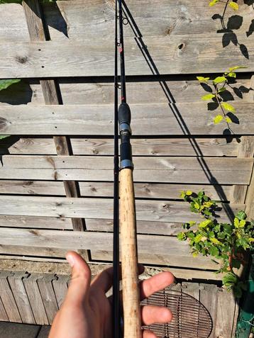 Preston  mini  plus  carp feeder  10,6ft, Enlèvement, Comme neuf
