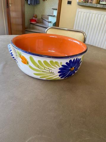 Portugese ovenschaal fruitschaal in aardewerk beschikbaar voor biedingen