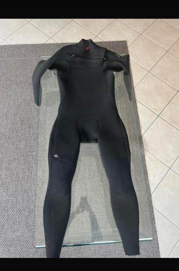Wetsuit beschikbaar voor biedingen