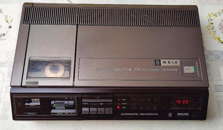Philips N1502 70's videorecorder. Zeldzaam!, Audio, Tv en Foto, Videospelers, Gebruikt, Video 2000-speler of -recorder, Ophalen