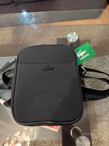 Sac Lacoste beschikbaar voor biedingen