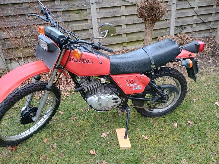 Honda XL250S oldtimer., Motoren, Motoren | Oldtimers, Overig, 11 kW of minder, 1 cilinder, Ophalen
