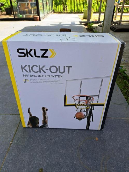 SKLZ Kick-out basketbal retoursysteem, Sports & Fitness, Basket, Neuf, Ballon, Enlèvement