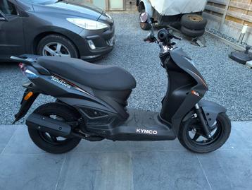 SCOOTER KYMCO Agility Renouvo Naked klasse B beschikbaar voor biedingen