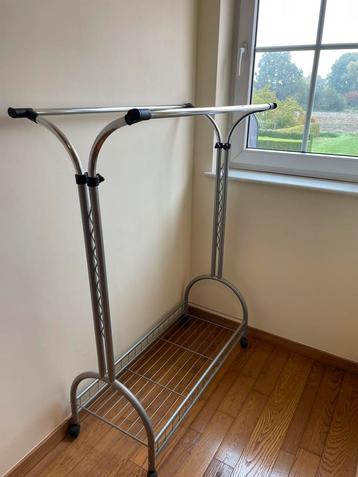 Kledingrek 100x40x195 beschikbaar voor biedingen