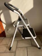 Ladder, huishoudtrapje, laddertje, trapje, Doe-het-zelf en Bouw, Ladders en Trappen, Ophalen, Zo goed als nieuw, Ladder, Opvouwbaar of Inschuifbaar