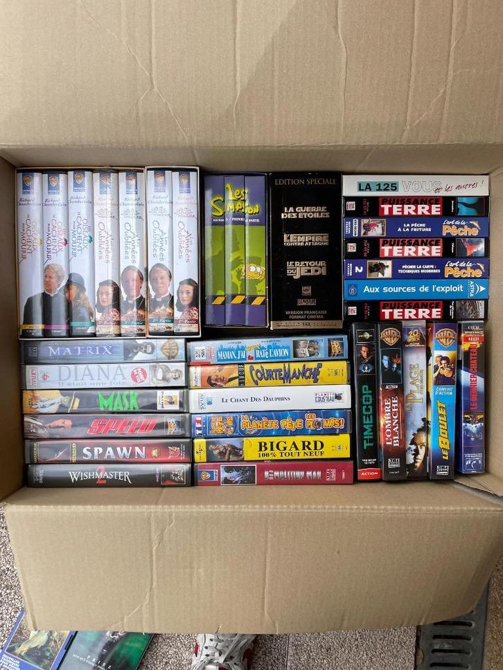 Eenheid of partij/36 VHS (boxsets en singles), Cd's en Dvd's, VHS | Film, Zo goed als nieuw, Ophalen of Verzenden