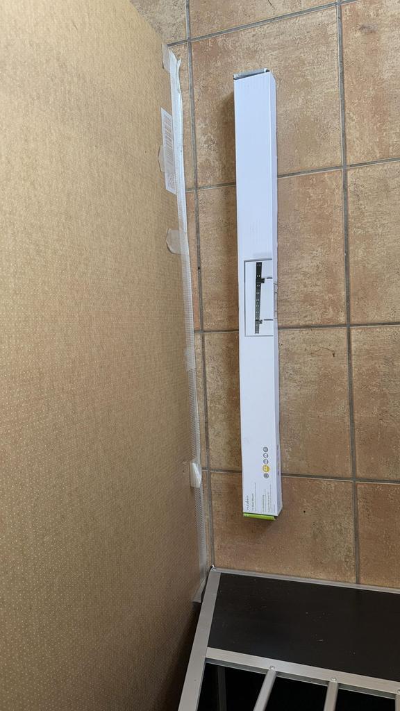 Nedis TV beugel 43-90 inch / max 50kg, Diensten en Vakmensen, Auto en Motor | Monteurs en Garages, Overige werkzaamheden