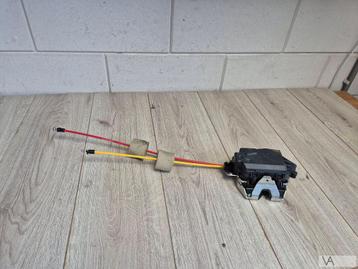 Mercedes E klasse W211 station achterklepslot 2 kabels €100 beschikbaar voor biedingen