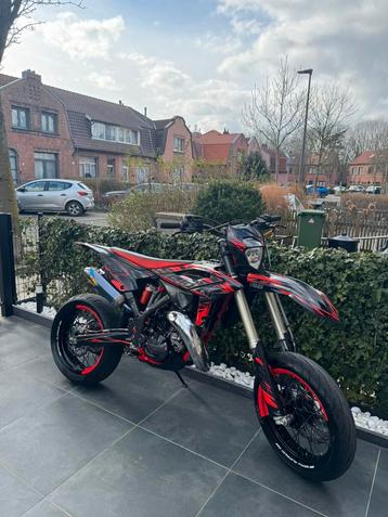 Beta rr125 2t 2024 (fullsupermoto build) prijs bespreekbaar  beschikbaar voor biedingen