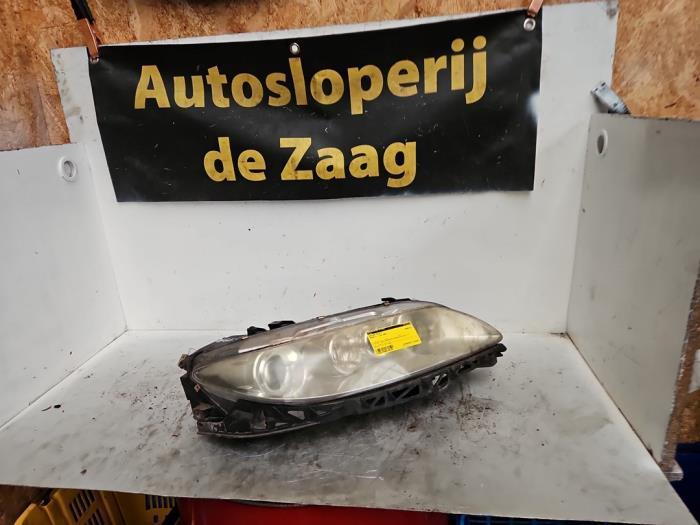 Phare droit d'un Mazda 6, Autos : Pièces & Accessoires, Éclairage, Mazda, Utilisé, 3 mois de garantie, Enlèvement ou Envoi