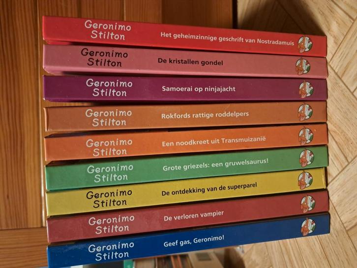Geronimo Stilton bundel boeken 9 stuks, Boeken, Stock en Verzamelingen, Zo goed als nieuw, Ophalen