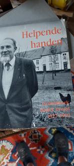 Helpende handen  evrard, Boeken, Geschiedenis | Nationaal, Ophalen of Verzenden, Zo goed als nieuw