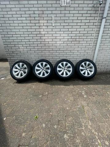 Citroën Berlingo velgenset met Michelin‑zomerbanden beschikbaar voor biedingen