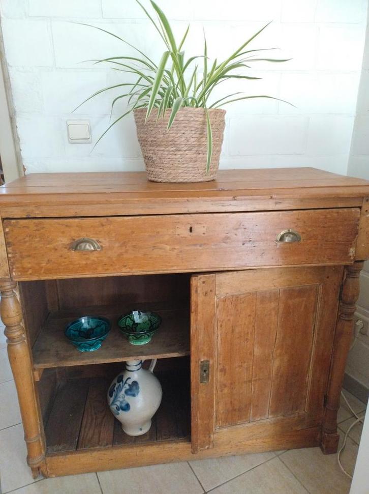 Antieke houten kast, Huis en Inrichting, Kasten | Dressoirs, Zo goed als nieuw, Ophalen