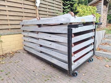 Podium  / podiumdelen te koop. beschikbaar voor biedingen