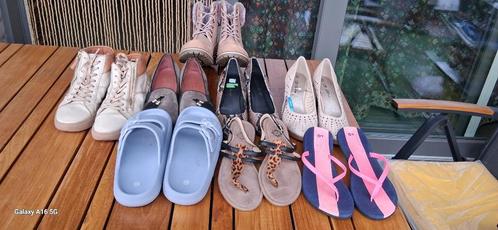 8 PAIRES DE CHAUSSURES DAMES de DIFFERENTS MODELES, Kleding | Dames, Schoenen, Zo goed als nieuw, Overige typen, Overige kleuren