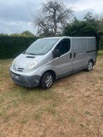 Nissan primastar / opel vivaro, Auto's, Bestelwagens en Lichte vracht, Particulier, Zilver of Grijs, Te koop, Handgeschakeld