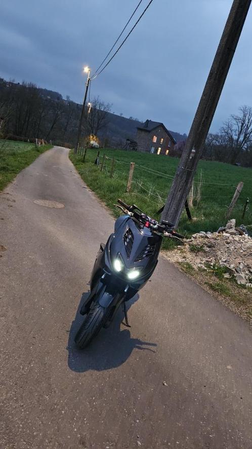 Nitro classe a a vendre, Motos, Motos | Yamaha, Particulier, Scooter, Enlèvement