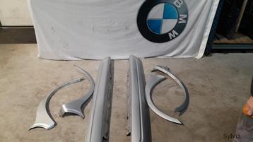 M sideskirts zijskirts dorpellijsten set BMW X3 serie E83 51 beschikbaar voor biedingen