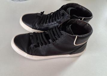 Sneakers Camper beschikbaar voor biedingen