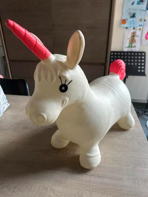 Unicorn springdier, Kinderen en Baby's, Speelgoed | Buiten | Opblaasfiguren, Gebruikt, Ophalen of Verzenden