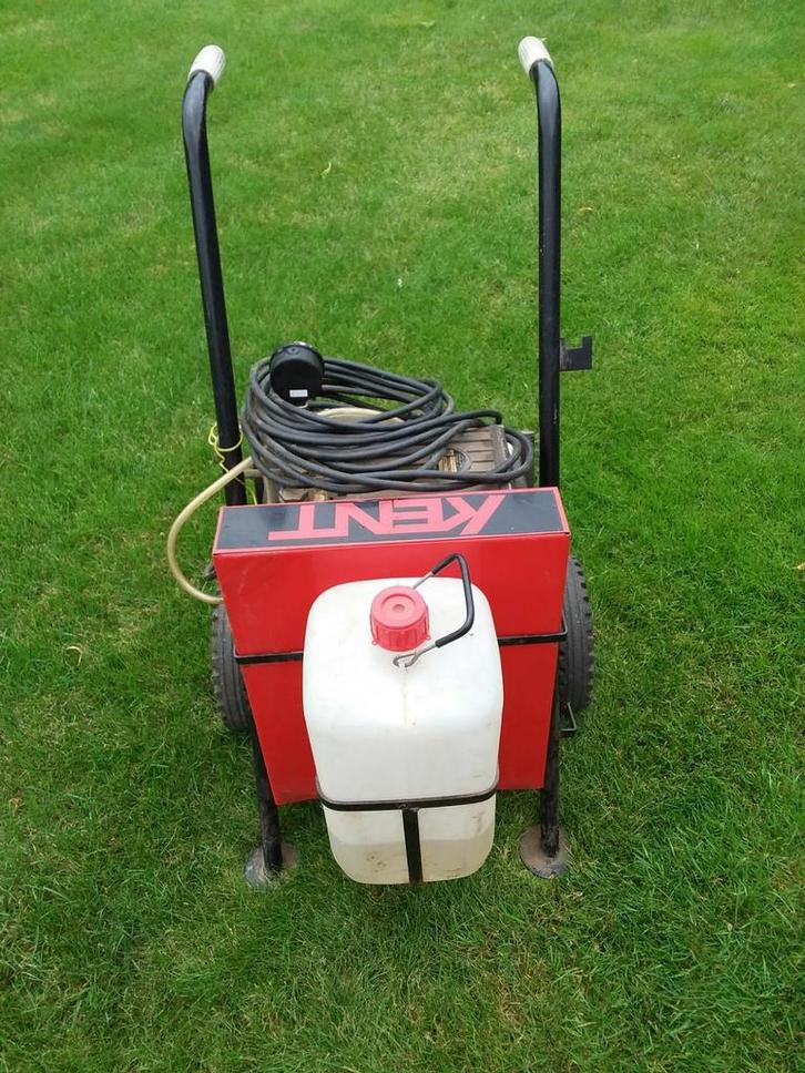 Hogedrukreiniger  4 Kw 150 kg, Tuin en Terras, Hogedrukreinigers, Zo goed als nieuw, Ophalen of Verzenden