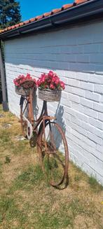 Decoratieve vintage fiets, Ophalen