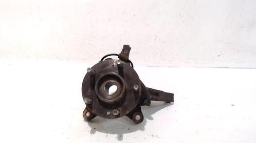 WIELNAAF LINKS VOOR Hyundai Santa Fe I (01-2000/03-2006), Auto-onderdelen, Remmen en Aandrijving, Hyundai, Gebruikt