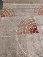 Hoogpolig tapijt, Huis en Inrichting, Stoffering | Vloerbedekking, Ophalen, Nieuw, Beige, Tapijt