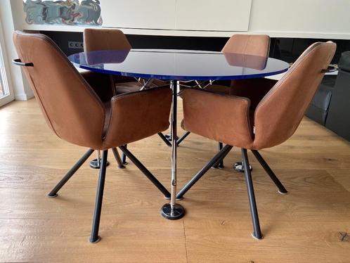 Table ronde en verre opaque et acier chromé NOMOS de Norman, Huis en Inrichting, Tafels | Eettafels, Zo goed als nieuw, 100 tot 150 cm