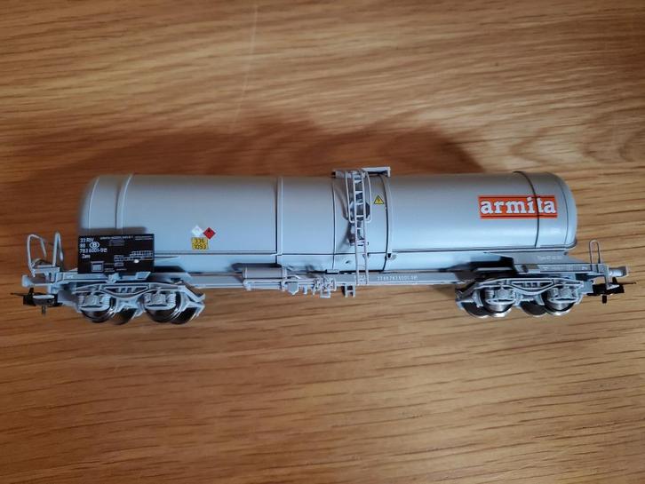 Wagon citerne SNCB Tillig, Hobby en Vrije tijd, Modeltreinen | H0, Nieuw, Wagon, Gelijkstroom, Overige merken, Analoog, Ophalen of Verzenden