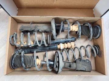 Astra k ophanging beschikbaar voor biedingen