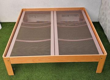 Auping Auronde Bed 180x200cm 48cm hoog (Seniorenhoogte) beschikbaar voor biedingen