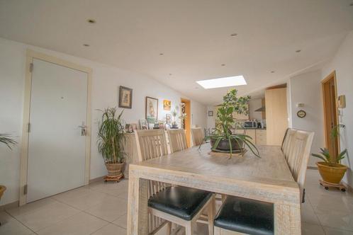Appartement à vendre à Morlanwelz, 3 chambres, Immo, Huizen en Appartementen te koop, Appartement, B