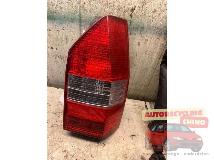 Achterlicht rechts van een Mitsubishi Space Wagon, Auto-onderdelen, Verlichting, Mitsubishi, Gebruikt, 3 maanden garantie, Ophalen of Verzenden