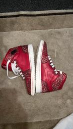 NIKE JORDAN, Sport en Fitness, Basketbal, Ophalen of Verzenden, Zo goed als nieuw, Schoenen