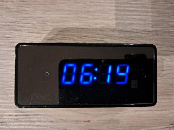 Digitale klok Technaxx TX-76, Huis en Inrichting, Woonaccessoires | Klokken, Gebruikt, Wekker of Tafelklok, Digitaal, Ophalen