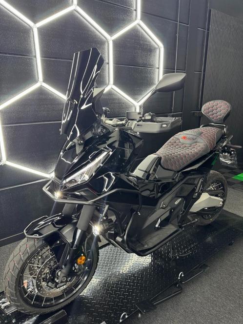 Customizing Honda X-ADV 750 (2025) | Maak jouw X ADV uniek!, Motoren, Onderdelen | Honda, Ophalen of Verzenden