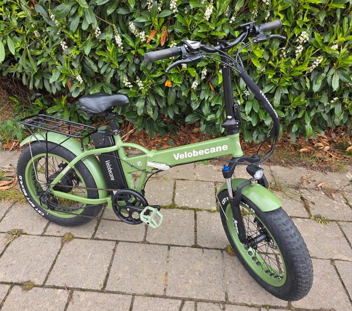 Vélobecane vélo électrique à gros pneus pliable fatbike, Fietsen en Brommers, Elektrische fietsen, Gebruikt, 50 km per accu of meer